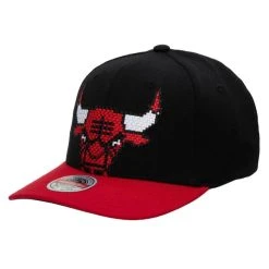 Mitchell & Ness Snapback Cap - NBA 8 BIT Chicago Bulls