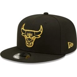 New Era 9Fifty Snapback Cap - METALLIC LOGO Chicago Bulls